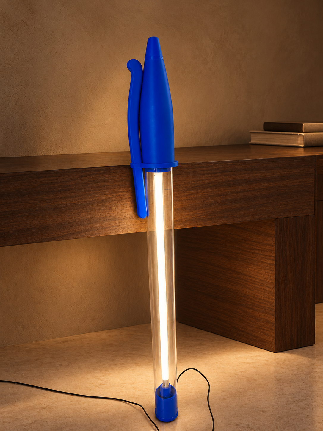 Lampe Stylo Géant Bleu  – Néon LED 140 cm