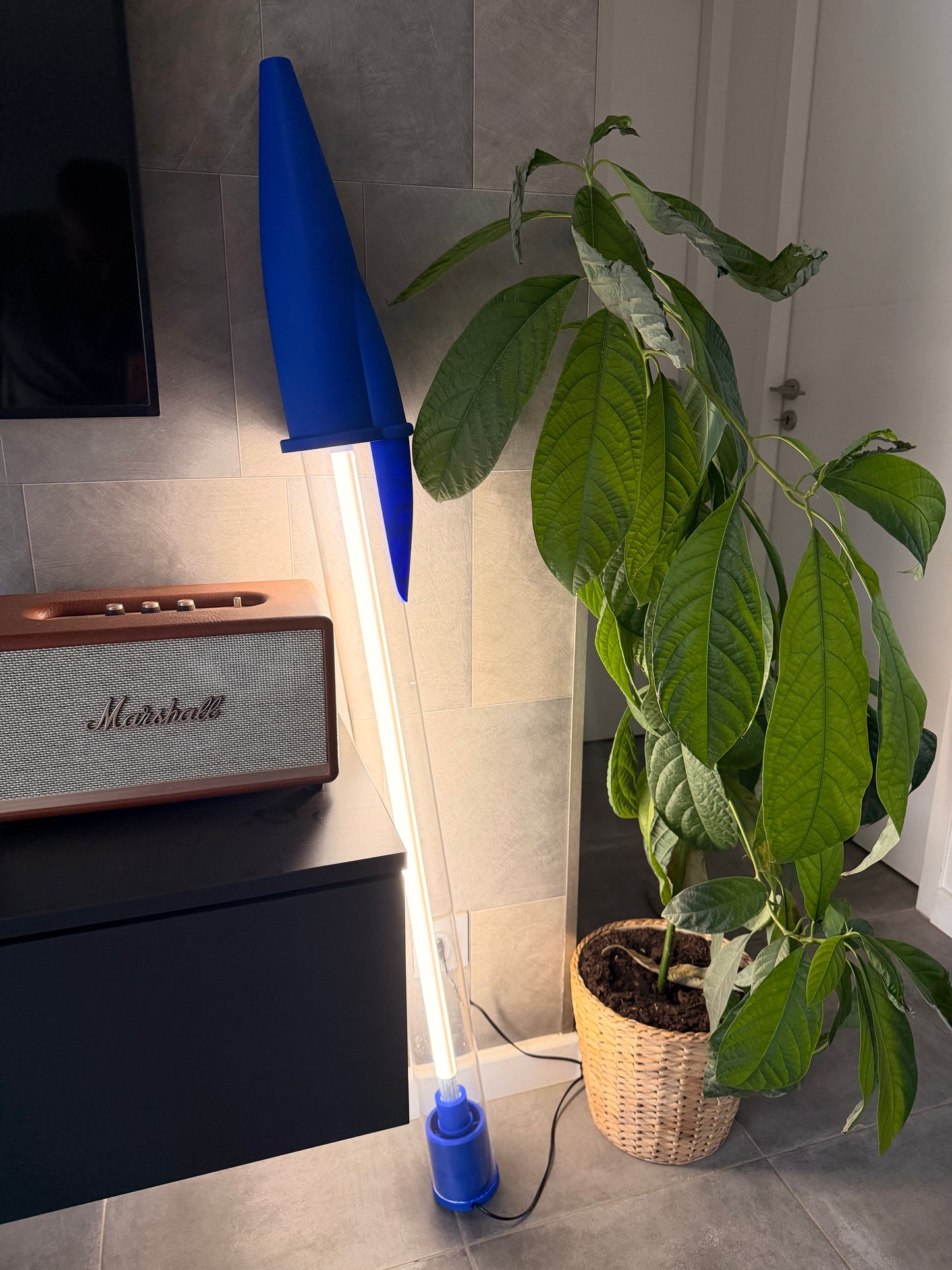 Lampe Stylo Géant Bleu  – Néon LED 140 cm