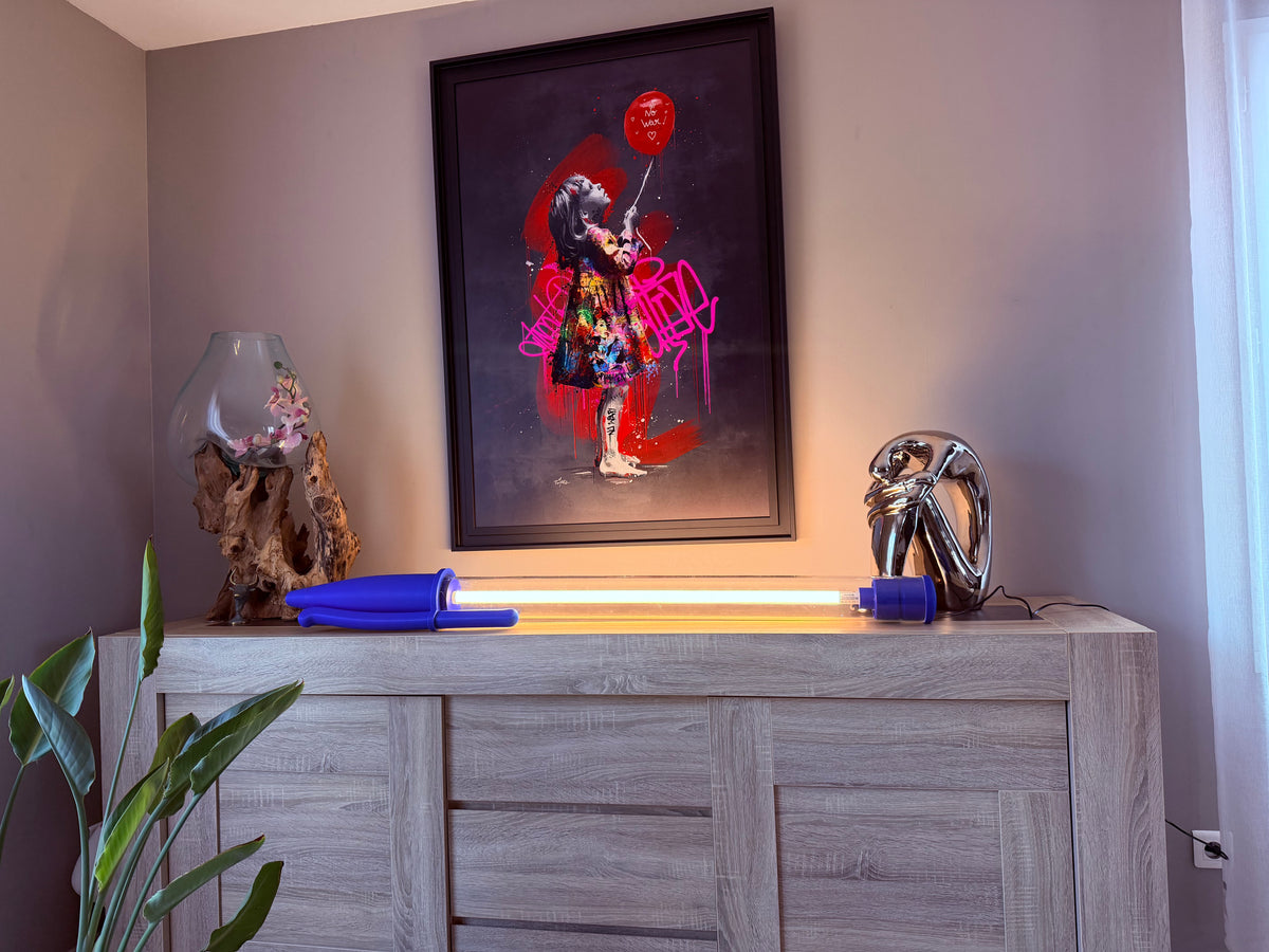 Lampe Stylo Géant Rouge  – Néon LED 140 cm