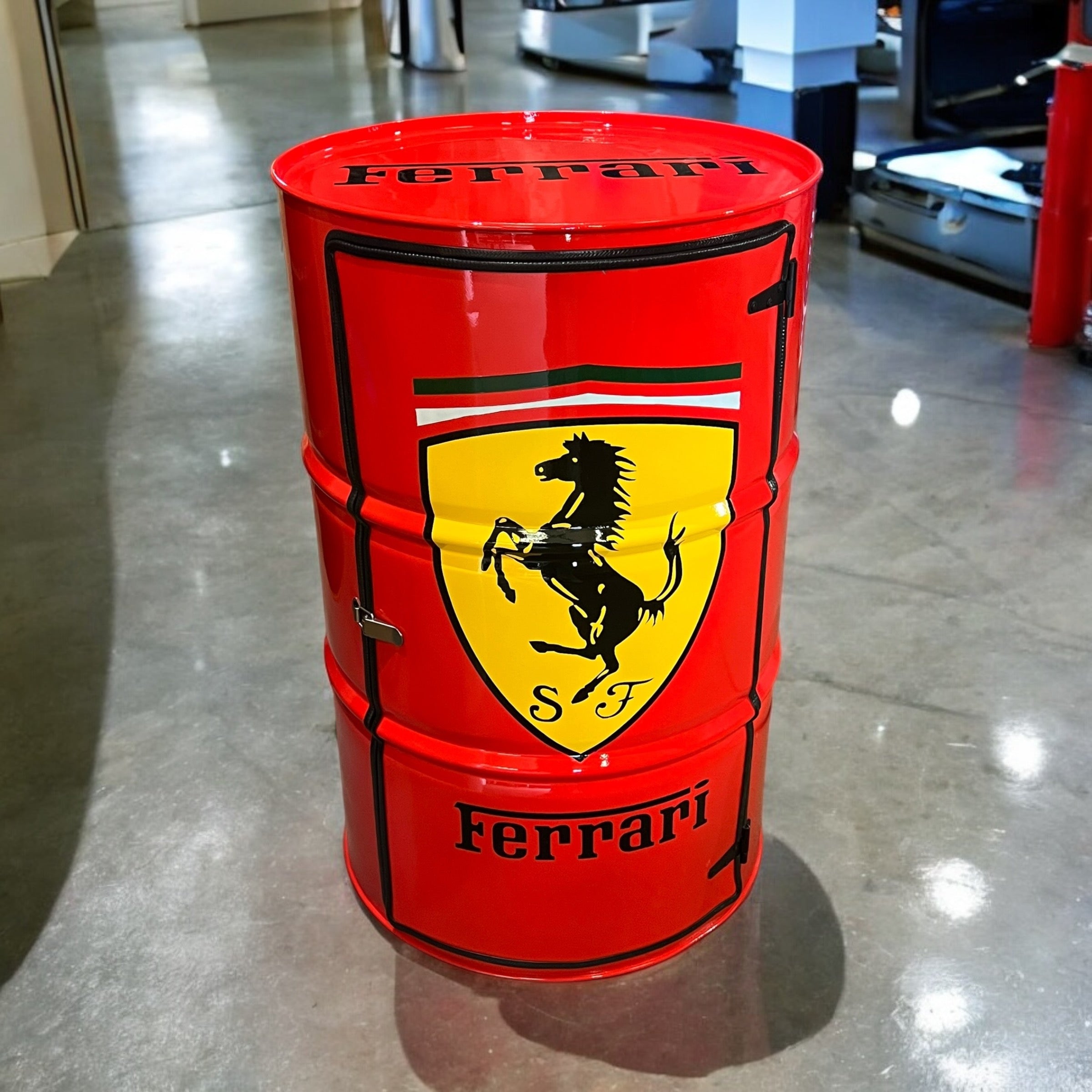 Tonneau Baril Fût de Décoration Ouvert Rouge Ferrari 200L Tonneau Baril Fût de Décoration Ouvert Rouge Ferrari 200L